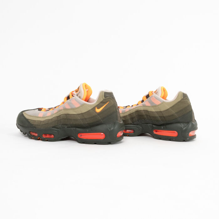 Nike Air Max 95 in Neutral Olive