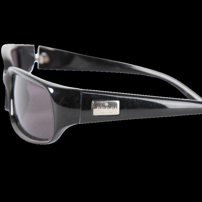 GUCCI Rectangular Black Sunglasses
