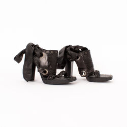 Yves Saint Laurent Leather Tie Detail Heels