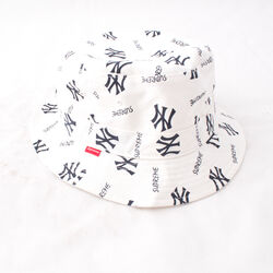 Supreme x Yankees Crusher Bucket Hat