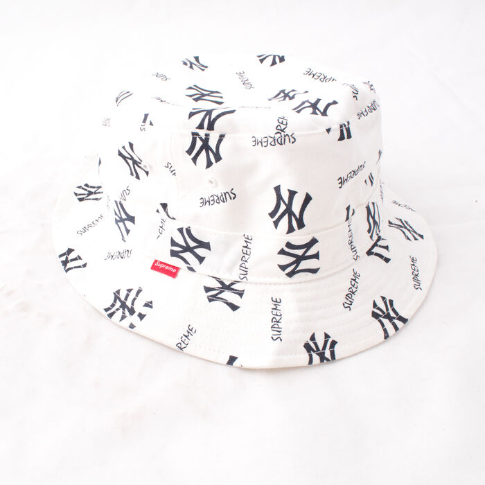 Supreme x Yankees Crusher Bucket Hat