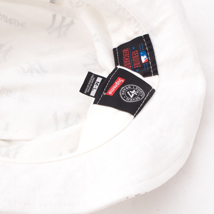 Supreme x Yankees Crusher Bucket Hat