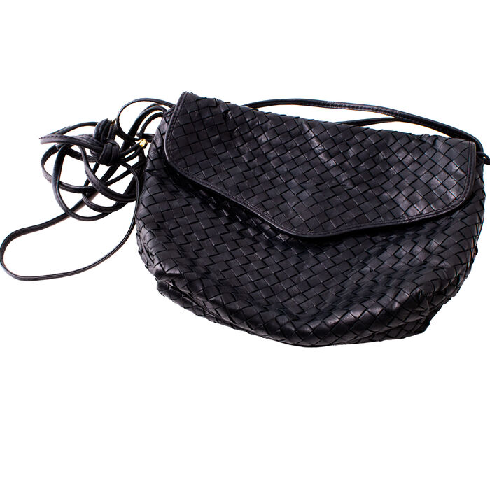 Vintage Woven Shoulder Bag