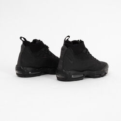 Nike Air Max 95 Tech / Friends & Family