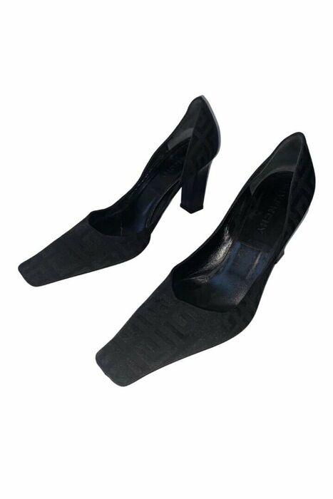 Givenchy Black Logo Print Pumps