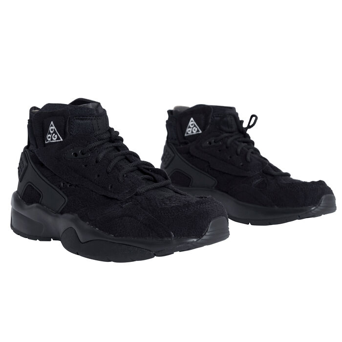 tenis nike bom para academia