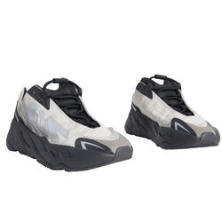 Adidas Yeezy Boost 700 MNVN - Bone