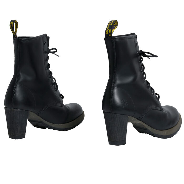 dr marten heel boot