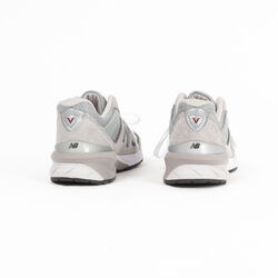 New Balance Made in US 990v5