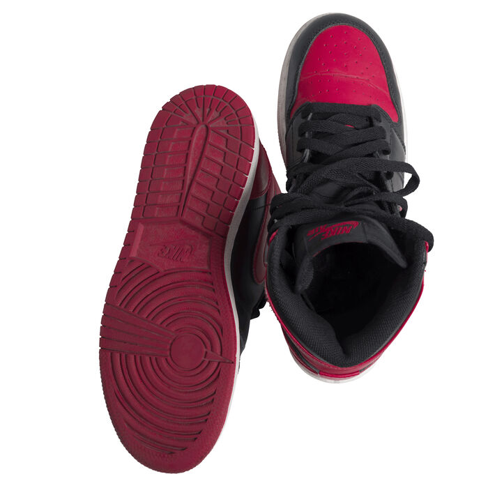 Nike Air Jordan 1 Mid Basketball Shoes - Red/Black