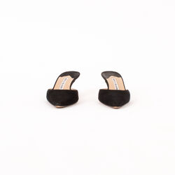 Manolo Blahnik Carolyne Backless Mules