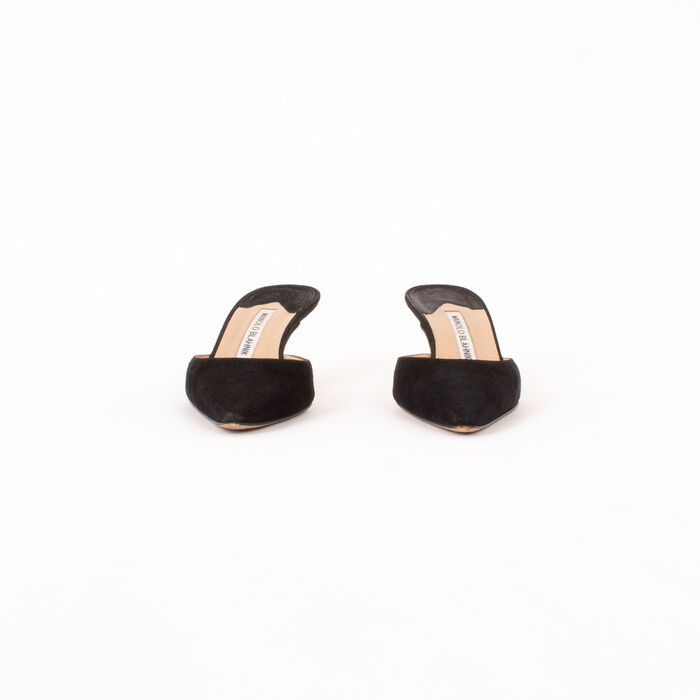 Manolo Blahnik Carolyne Backless Mules