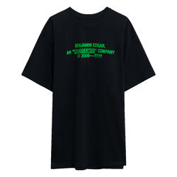 Benjamin.Edgar 'Exaggerated' T-Shirt in Black/Green