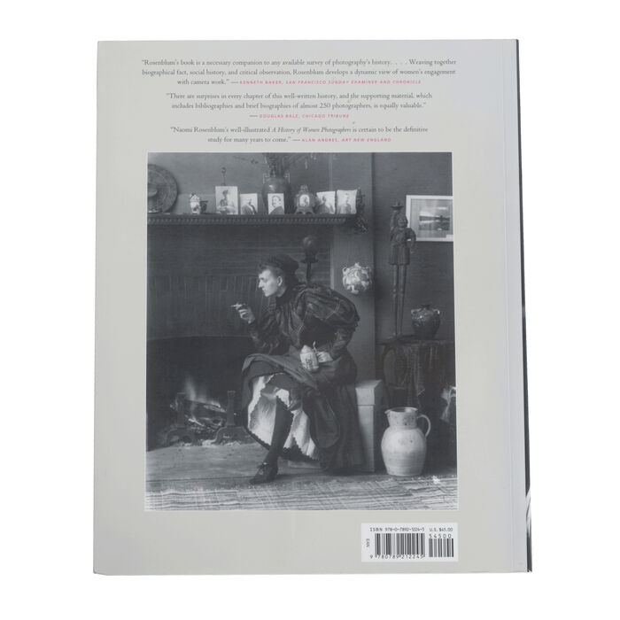 A History of Women Photographers