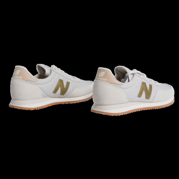 New Balance 720 Sneaker - Sea Salt/Classic Gold