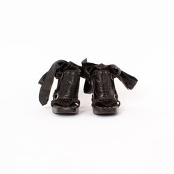 Yves Saint Laurent Leather Tie Detail Heels