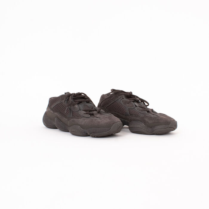 Adidas Yeezy 500 in Utility Black