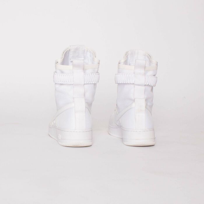 Nike SF Air Force 1 Sneakers in Triple White