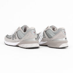 New Balance Made in US 990v5