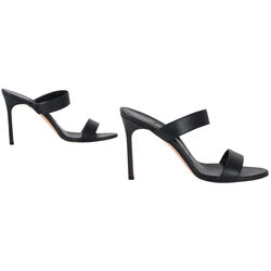 Manolo Blahnik