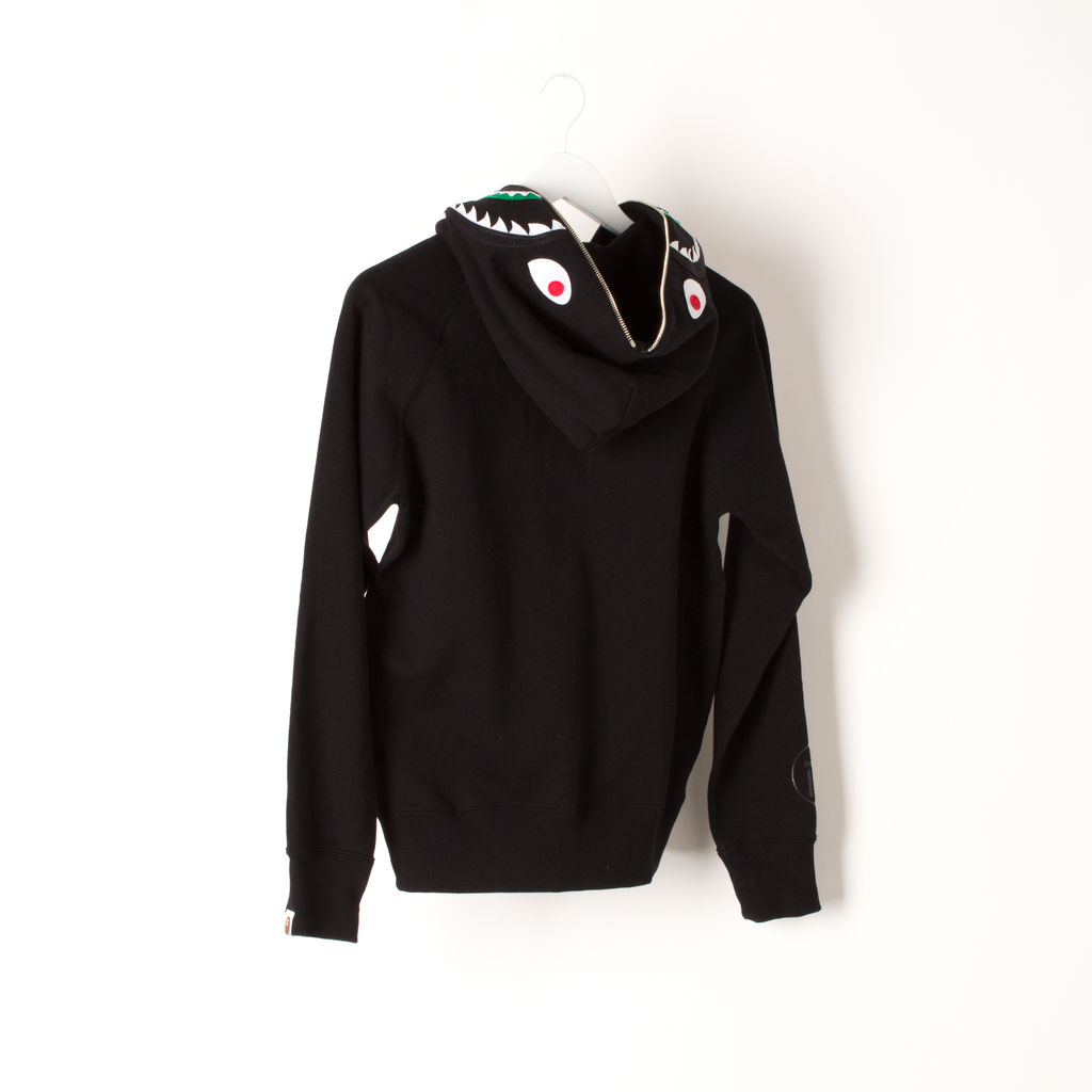 bape x heineken hoodie