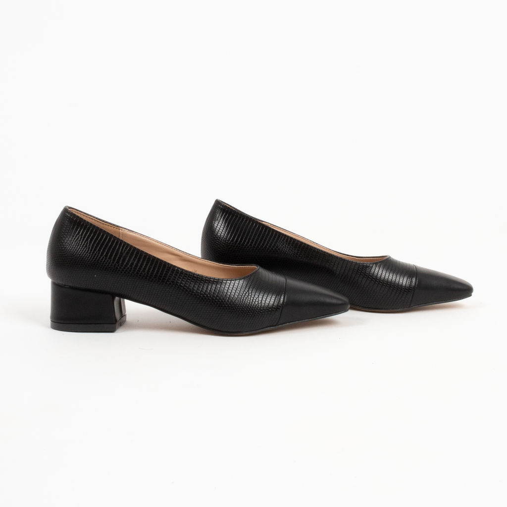 Design by Maryam Black Kitten Heels