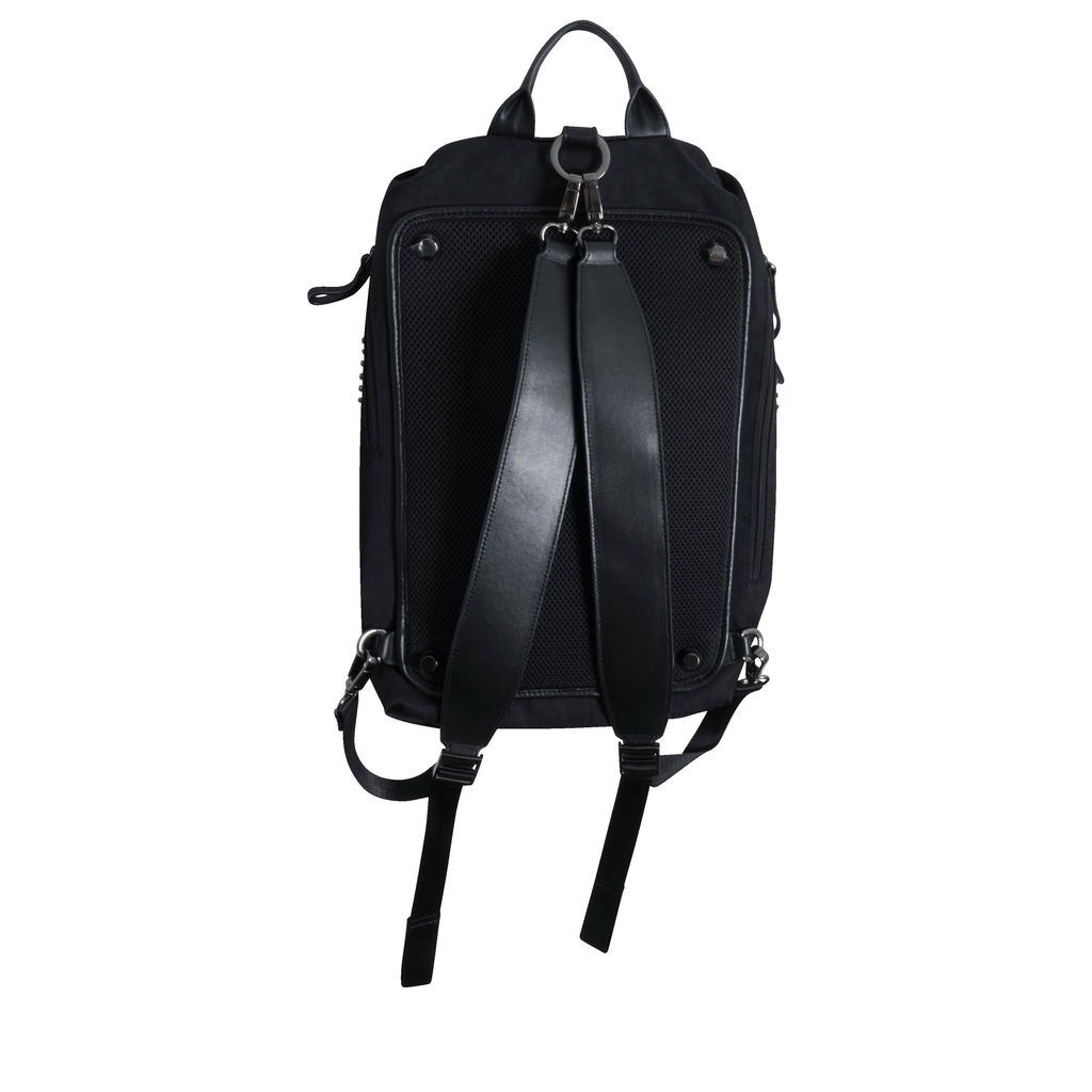 Caraa Convertible Studio Bag