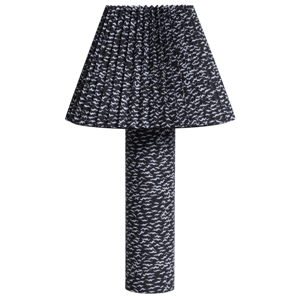 Scrunch Table Lamp in Black/White